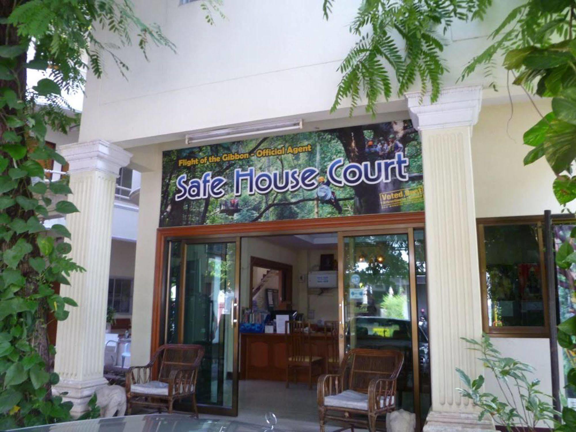 Safe House Court Hotell Chiang Mai Eksteriør bilde